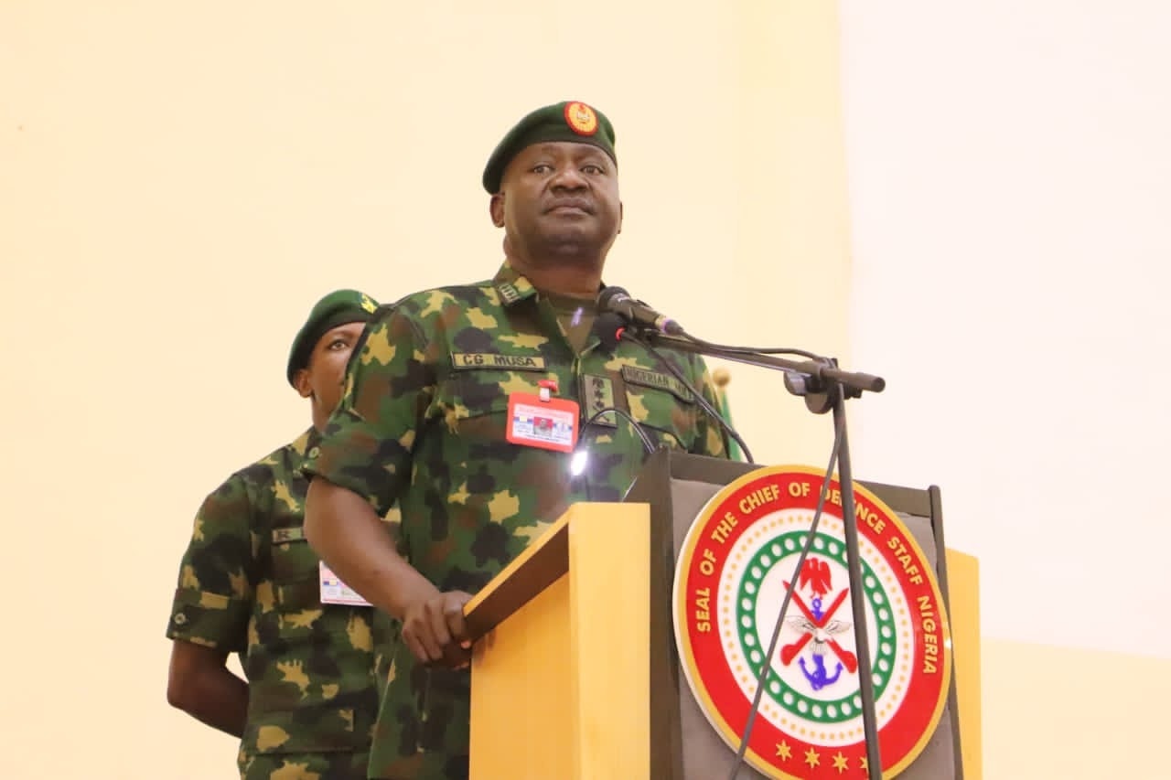 Le chef d'état-major général de l'armée nigériane, Chr