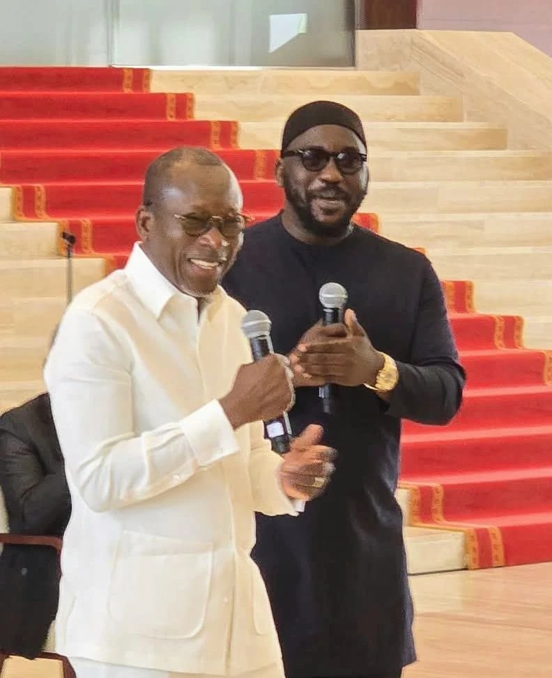 Le chef de l'État béninois Patrice Talon et l'opposant Guy Dossou Mitokpè