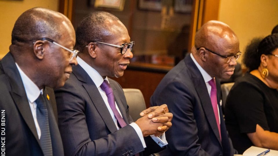 Le président Patrice Talon et des ministres de son gouvernement. © Présidence du Bénin