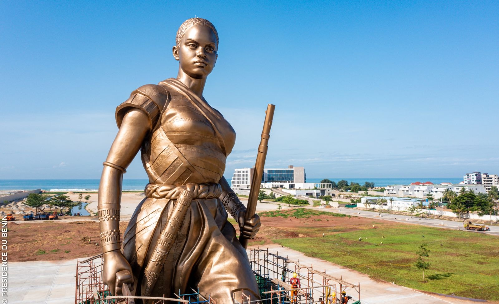 La Statue de l'Amazone à Cotonou. ©Présidence du Bénin
