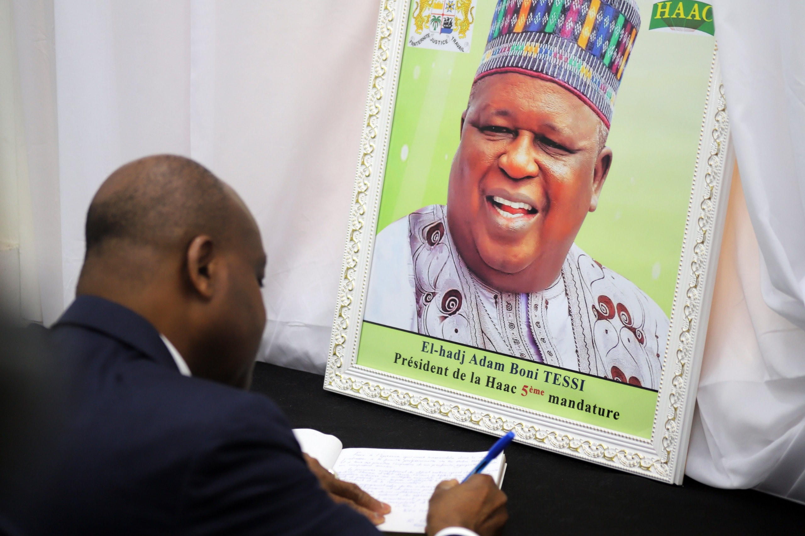 Bénin : la HAAC rend hommage à feu Adam Boni Tessi, ancien président de l’institution