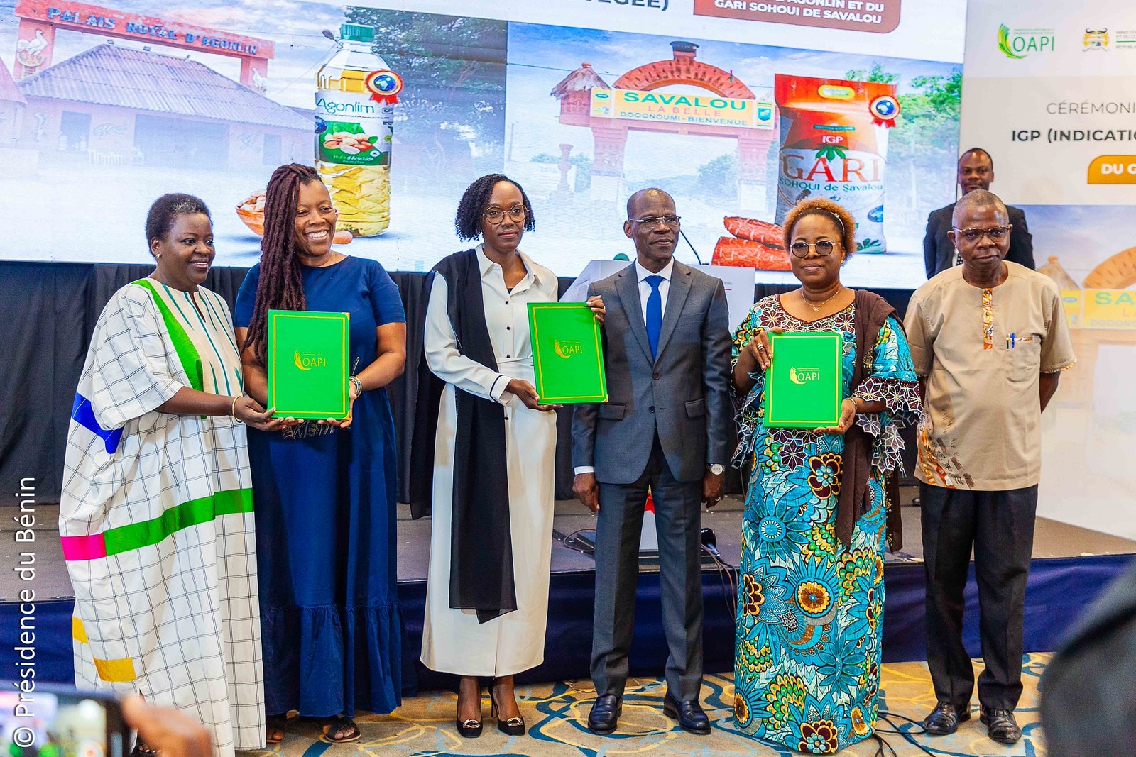 Bénin : le Gari « Sohoui » de Savalou et l’huile « Azimi » d’Agonlin obtiennent l’Indication géographique protégée de l’OAPI