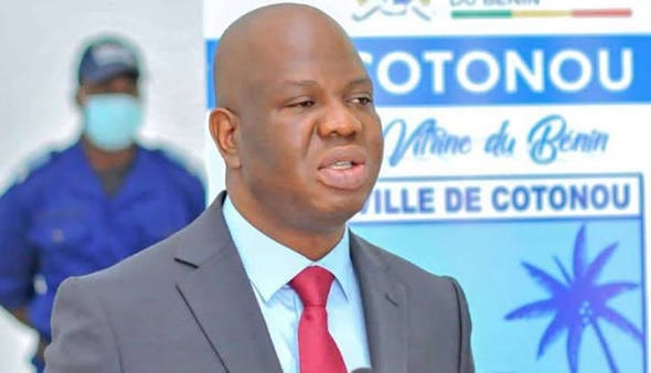 Cotonou se dote d’une fourrière municipale : la mairie durcit le ton sur les véhicules en infraction