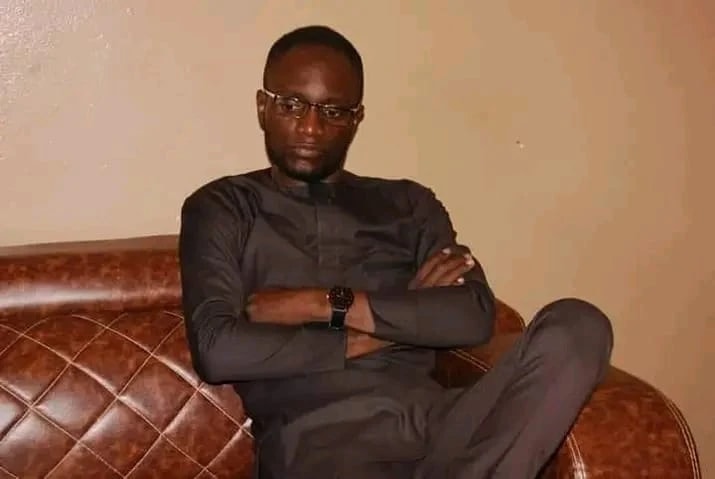 Dénonciation calomnieuse contre le régisseur de la prison de Ouidah : la CRIET relaxe au bénéfice du doute Hosée Houngnibo, soutien d’Olivier Boko
