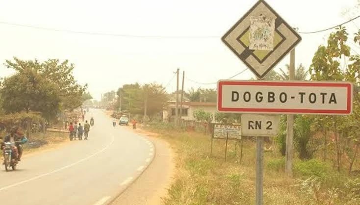 Dogbo : la police arrête huit (08) présumés gaymans dans un couvent du Vodoun Heviosso