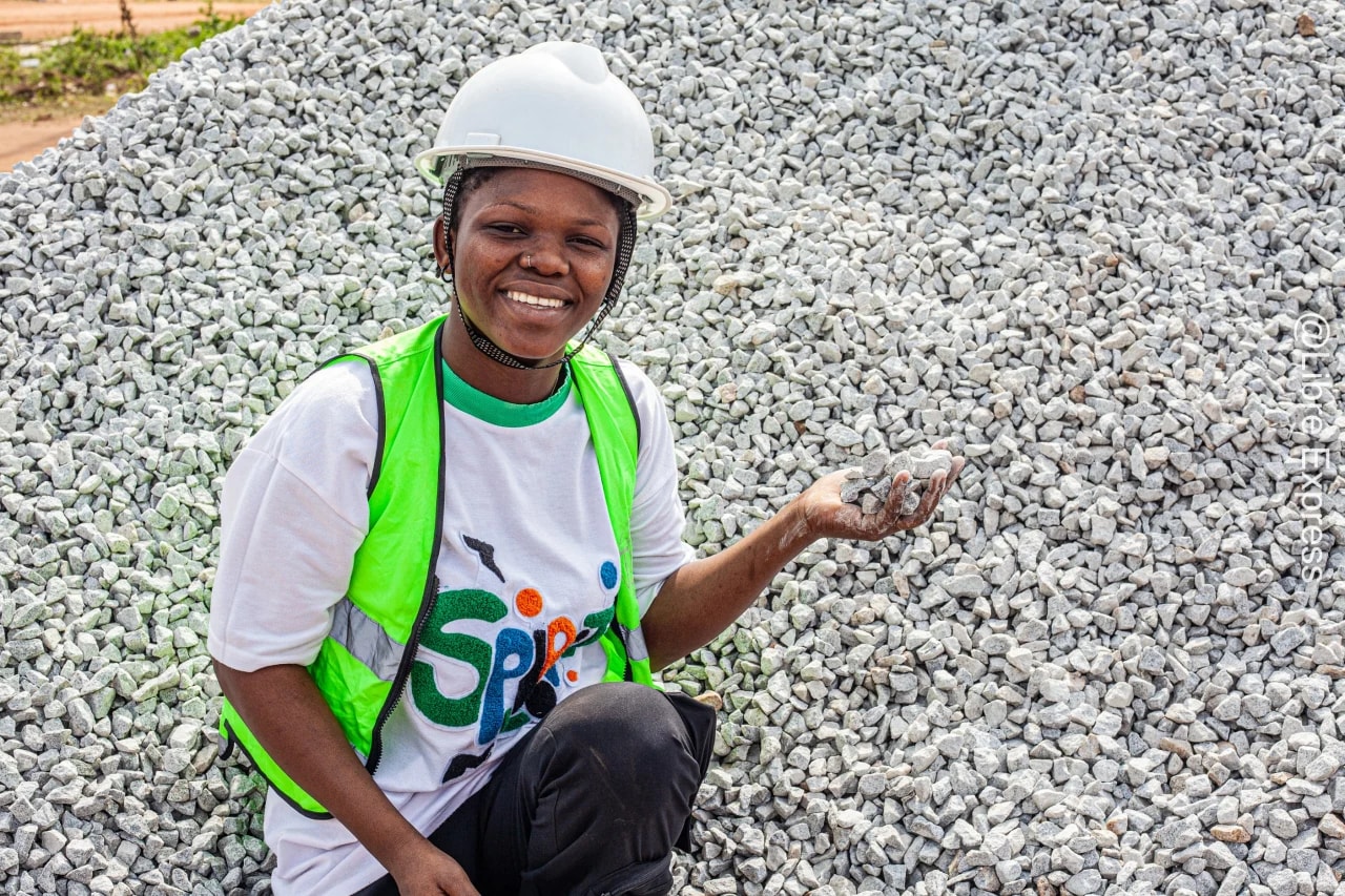 Avec EMGCD et Livra BTP, du gravier concassé de qualité et accessible à tous pour soutenir la construction au Bénin