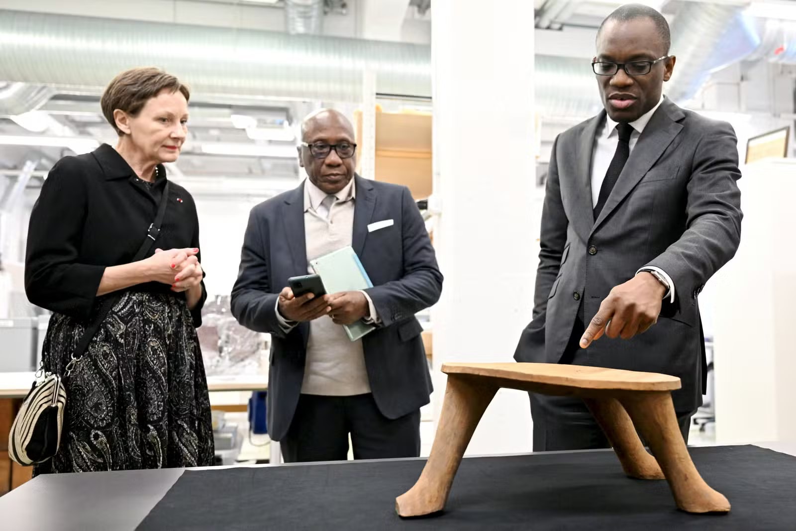 Le ministre béninois des Affaires étrangères Olushegun Adjadi Bakari lors de sa visite en Finlande