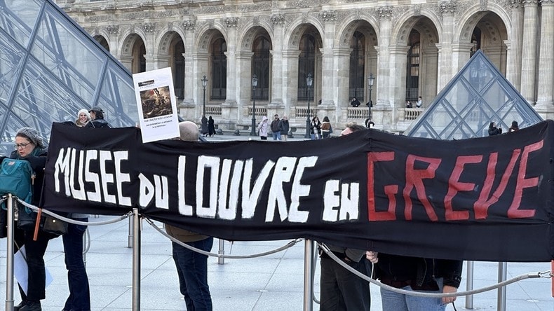 Le Louvre en grève : le plus grand musée du Monde à Paris fermé ce lundi