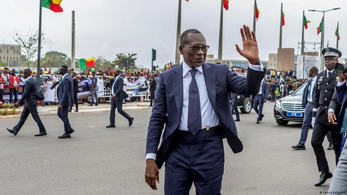 Attaque de l'aéroport de Niamey : pour le Bénin, même le peuple nigérien ne croit plus aux accusations de Tiani contre Talon