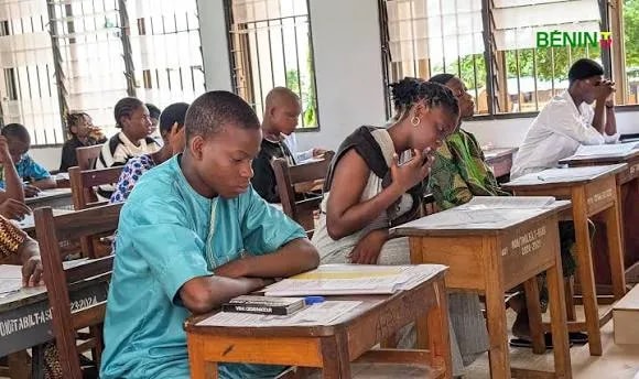 Baccalauréat 2026 au Bénin : l'Office du Bac dévoile l'élite nationale ayant franchi le cap des 18 sur 20