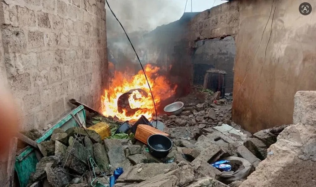 Bénin : ateliers, boutiques et habitations endommagés après un violent incendie provoqué par l’essence frelatée à Glazoué