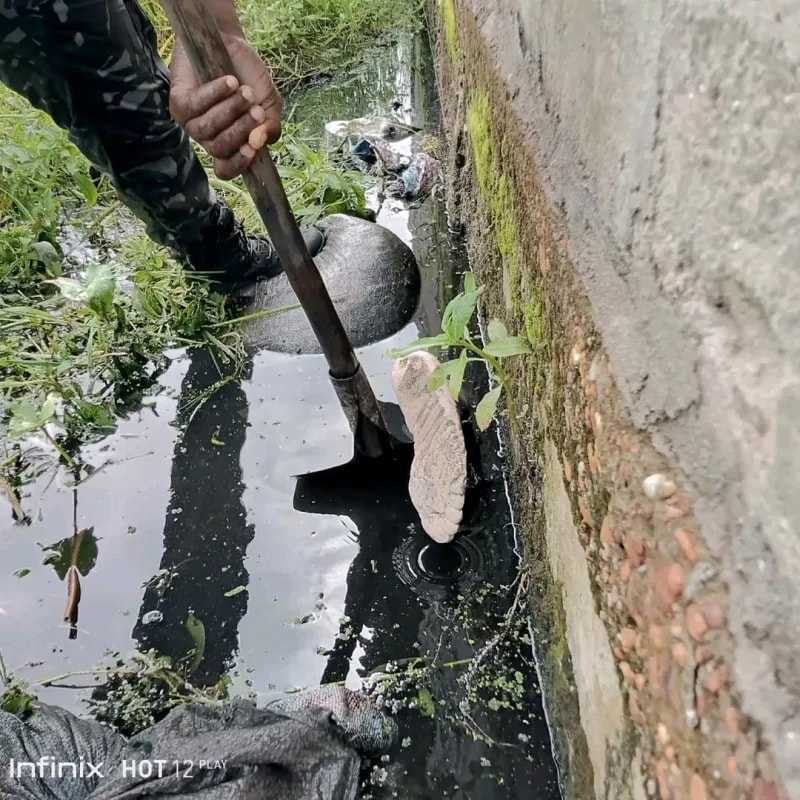 Bénin : il décapite son père et veut vendre sa tête à Dèkoungbé, il est arrêté par la police