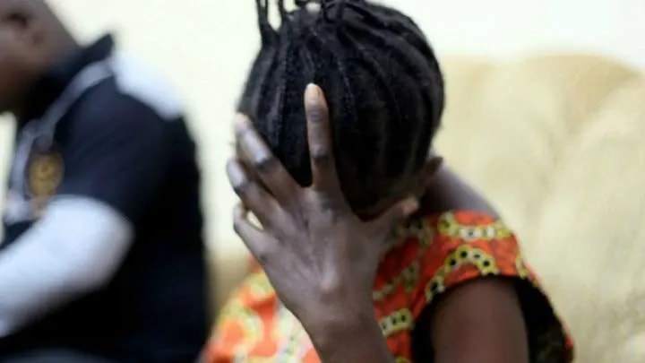 Bénin : la victime de torture par le feu à Ekpè raconte l'horreur vécu