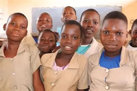 Bénin : l'école gratuite pour toutes les filles du secondaire de l'enseignement public dès la rentrée 2026-2027