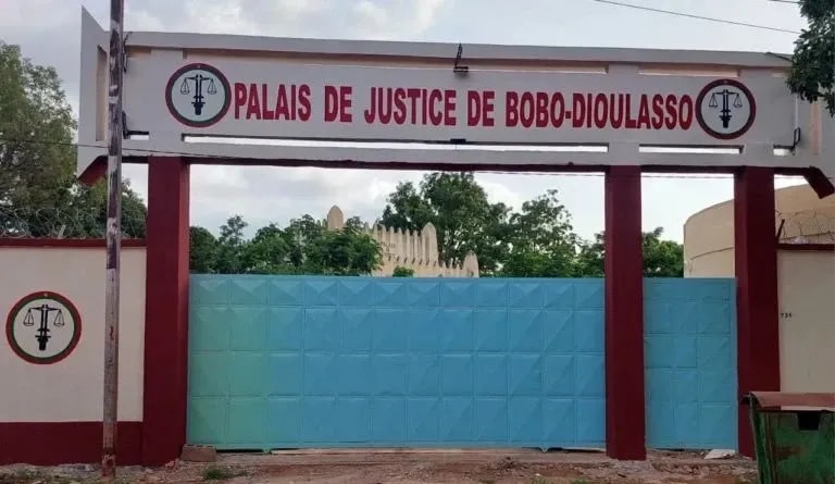 Burkina Faso : 20 ans de prison requis contre un cultivateur pour viol aggravé sur une mineure de 13 ans