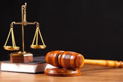 Côte d’Ivoire : cinq ans de prison ferme requis contre un membre du CNT malien pour offense au Président Ouattara