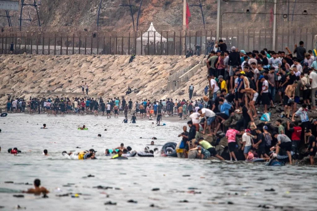 Crise migratoire en Espagne : Ceuta remonté contre l’ouverture d’un nouveau centre d’accueil
