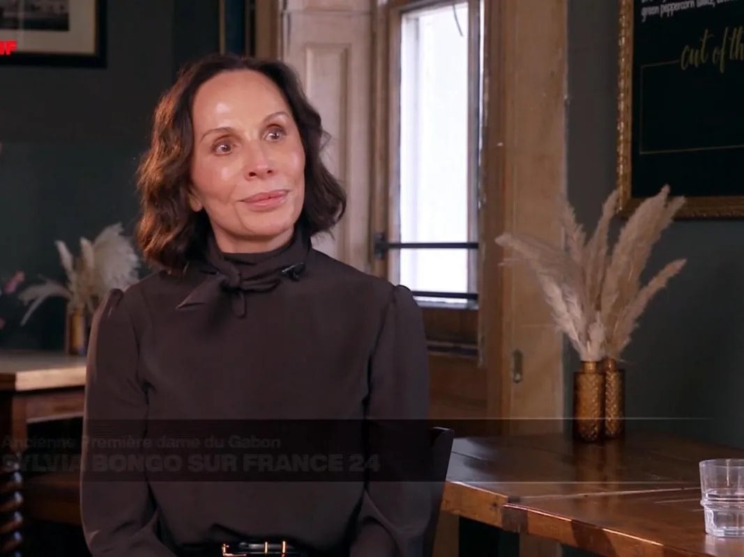 « Je ne retournerai jamais au Gabon » : l’ex-Première dame Sylvia Bongo raconte vingt mois de captivité après le coup d’État de Oligui Nguema