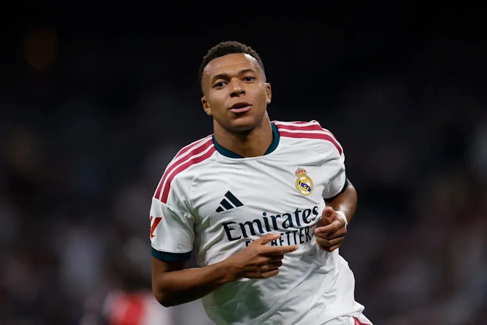 Kylian Mbappé : pourquoi une ancienne vidéo dans laquelle il évoque Mao Zedong comme un dictateur provoque une crise en Chine