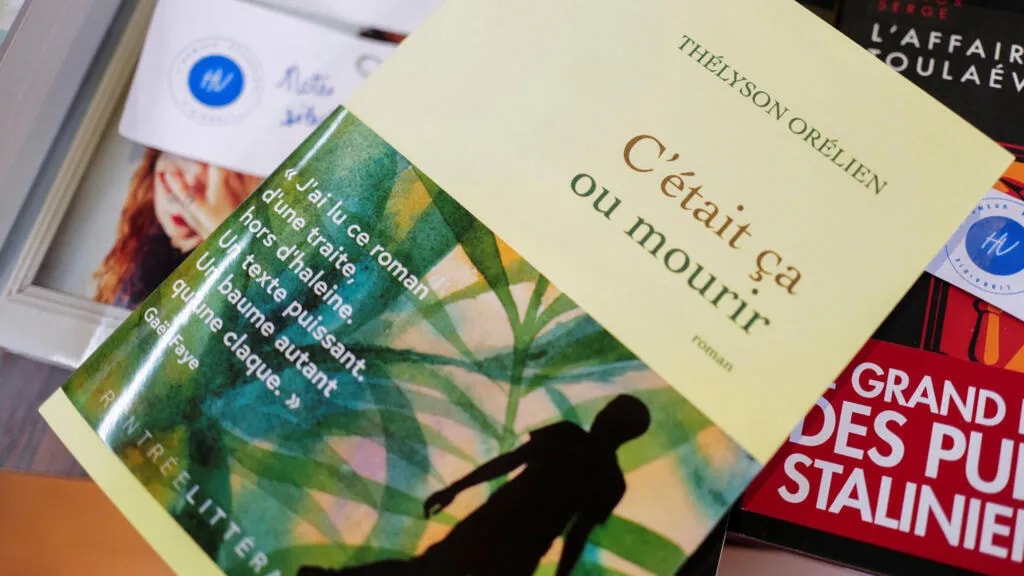 Littérature : Thélyson Orélien perd sa place au Goncourt après des accusations de plagiat et d’usage de l’IA