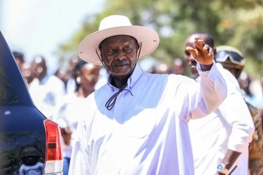 Ouganda : Yoweri Museveni réélu président à 81 ans pour un 7ème mandat