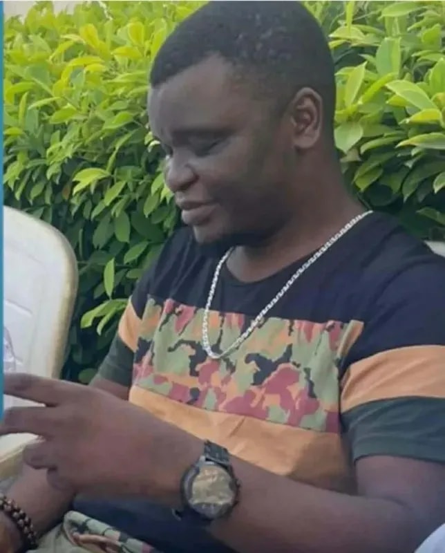 Procès du tiktokeur « le Russe » au Bénin : ce qui s’est réellement passé lors de la première audience à la CRIET