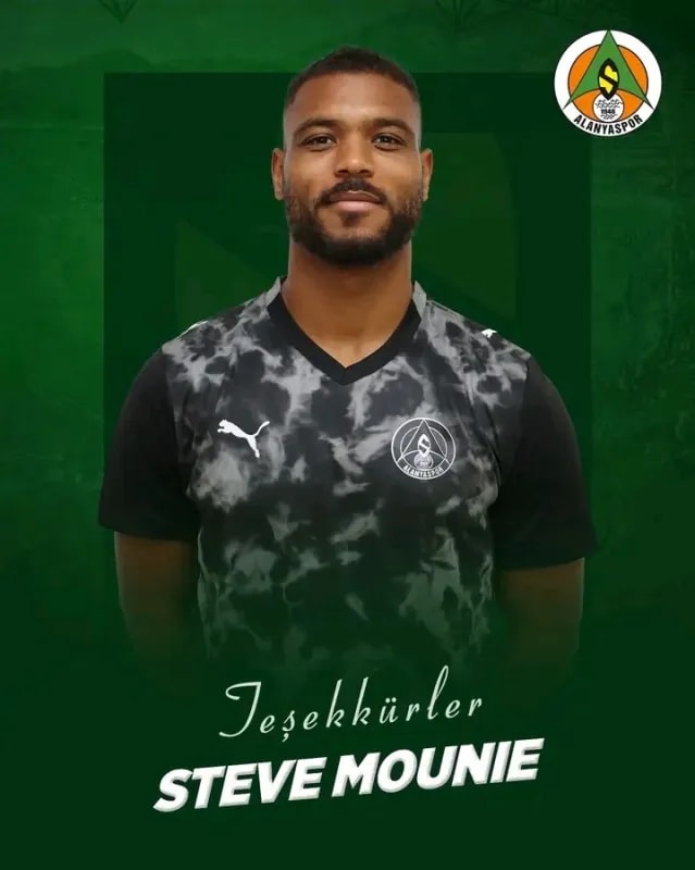 Turquie : Steve Mounié quitte Alanyaspor après l'expiration de son prêt