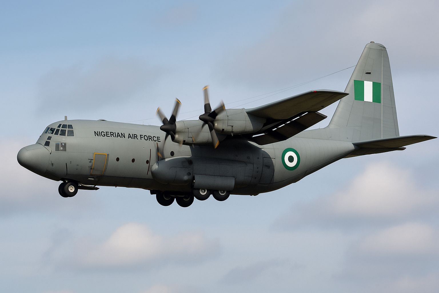 Sécurité : l’AES dénonce la violation de son espace aérien par un avion militaire nigérian au Burkina Faso