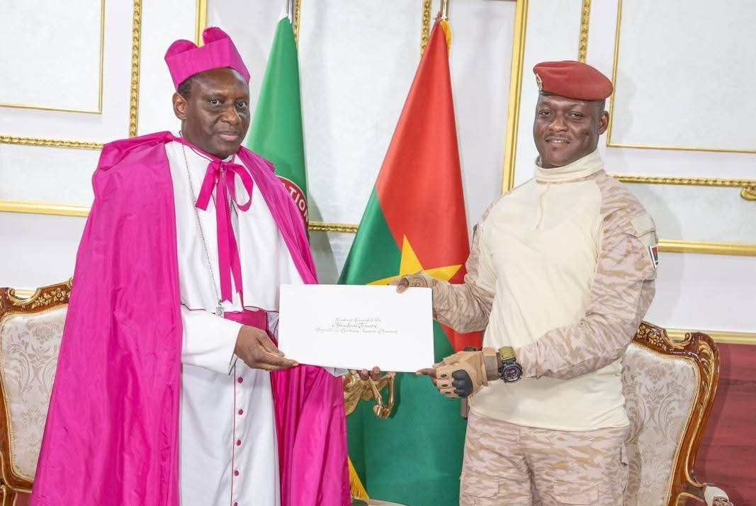 Un Béninois pour le Saint-Siège : Mgr Soviguidi prend officiellement fonction à Ouagadougou