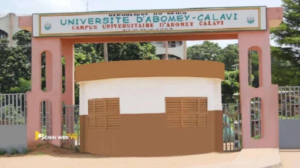 Entrée de l'Université d'Abomey-Calavi (UAC)