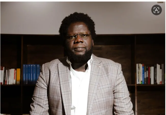 Bénin : 03 choses à savoir sur Fiacre Vidjingninou, nouveau directeur de la communication de la présidence