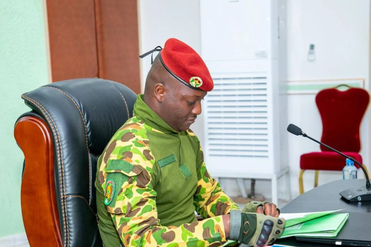 Burkina Faso : le gouvernement annonce la dissolution de 118 associations et ONG (liste)