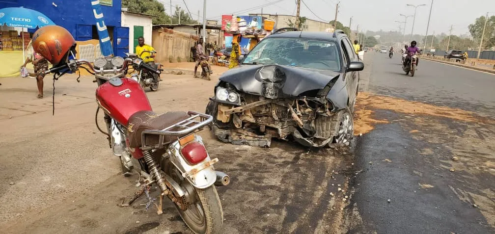 Drame au Bénin : un directeur d'école décède dans un accident sur l’axe Lalo-Toffo